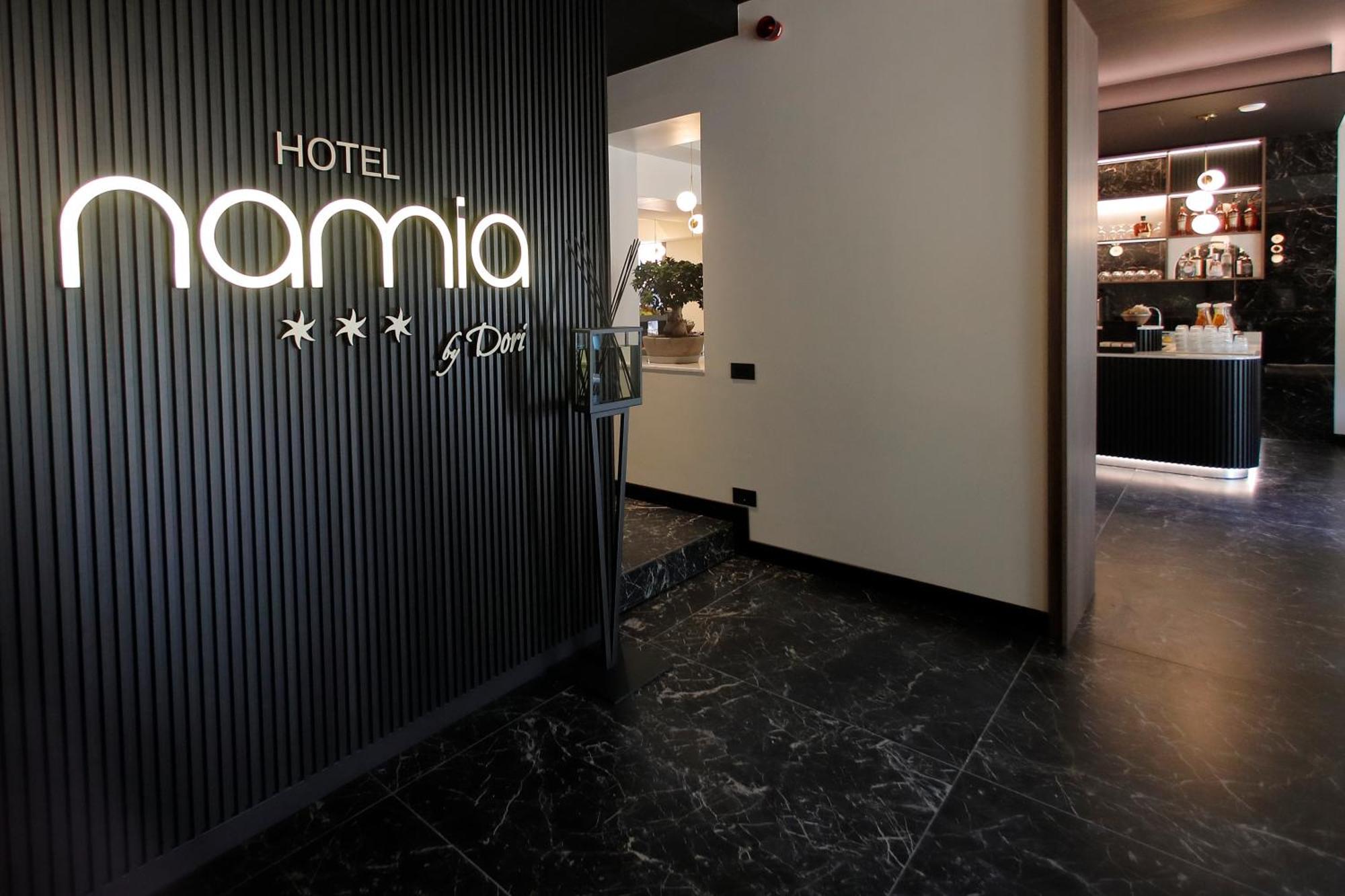 Hotel Namia By Dori Bardolino Exteriör bild