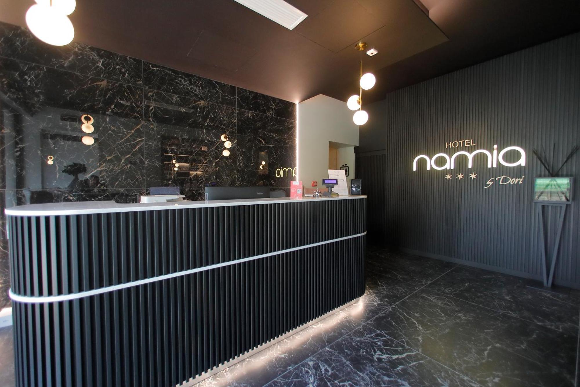 Hotel Namia By Dori Bardolino Exteriör bild